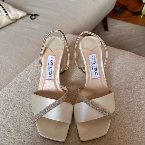 Jimmy Choo Plum 85MM Satin Bridal Sandals - Picture 5 of 9
